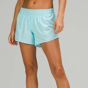 Lululemon Hotty Hot Low-Rise Lined Short 4"